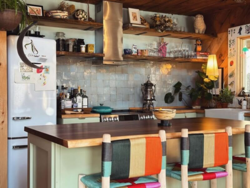 Colorful Boho Chic Kitchen (30)