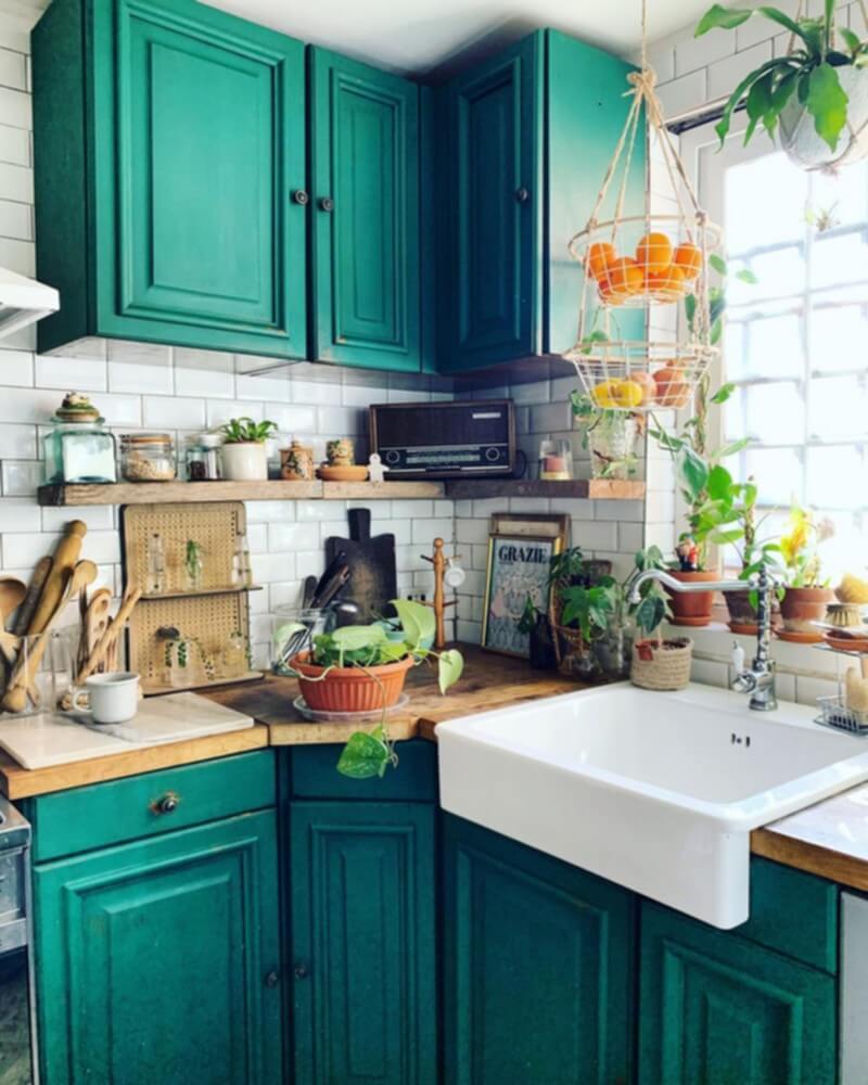 Colorful Boho Chic Kitchen (39)