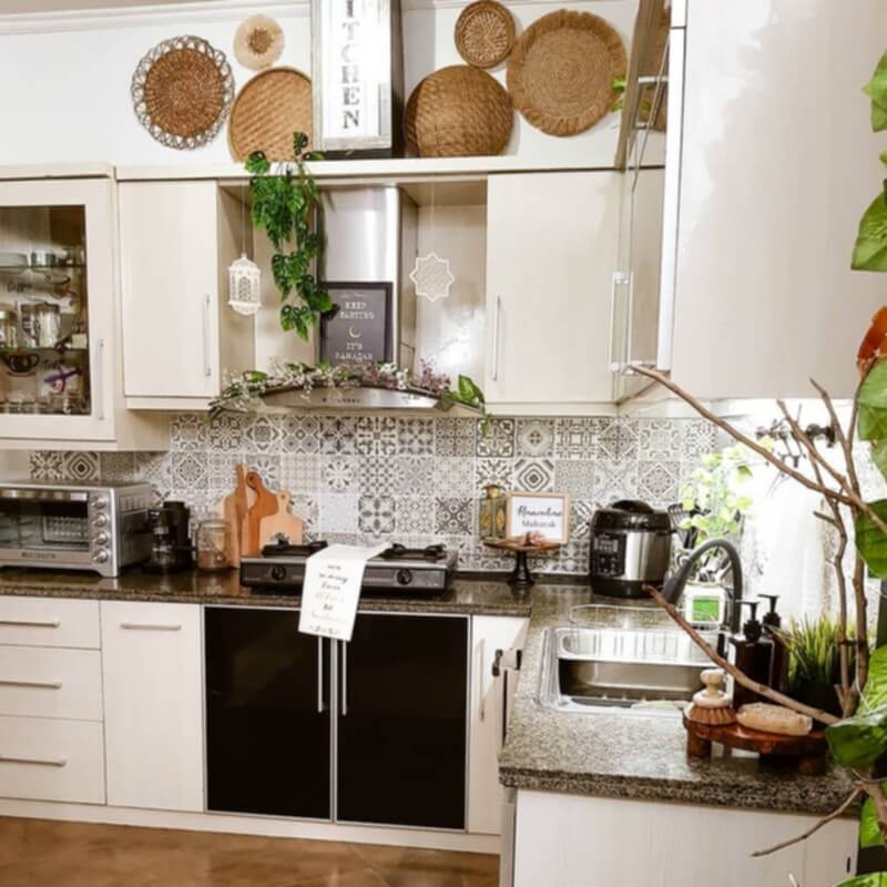 Colorful Boho Chic Kitchen (37)