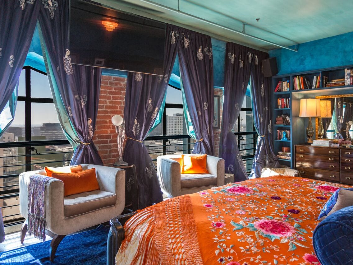 Johnny Depp LA House: Tour Inside His Penthouses