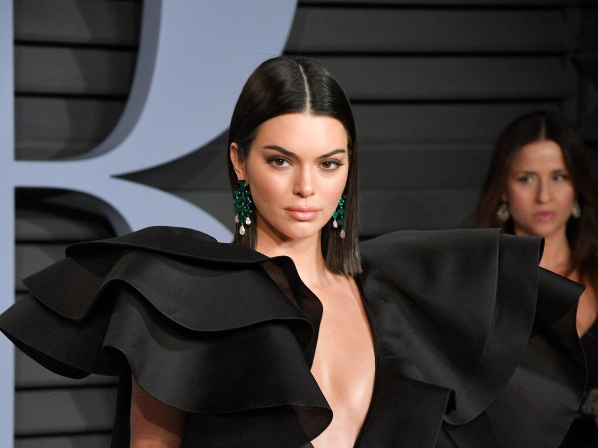 Kendall Jenner's Show-Stopping Elegance: Black Dress and Dazzling Green ...