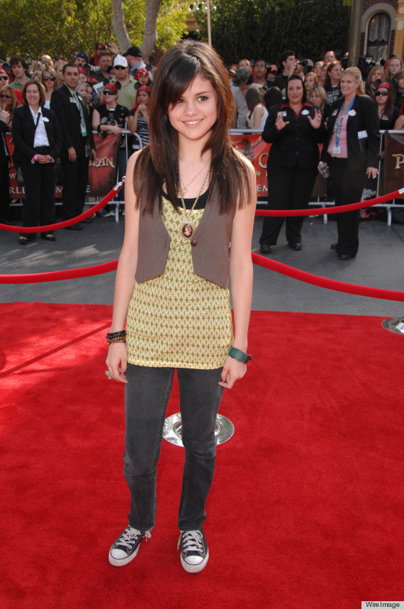 Selena Gomez Is No Longer The Child Star She Once Was (PHOTOS) | HuffPost  Life