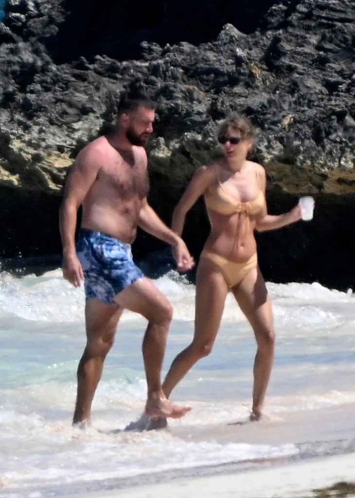 Taylor Swift, Travis Kelce share steamy kiss on PDA-filled vacation