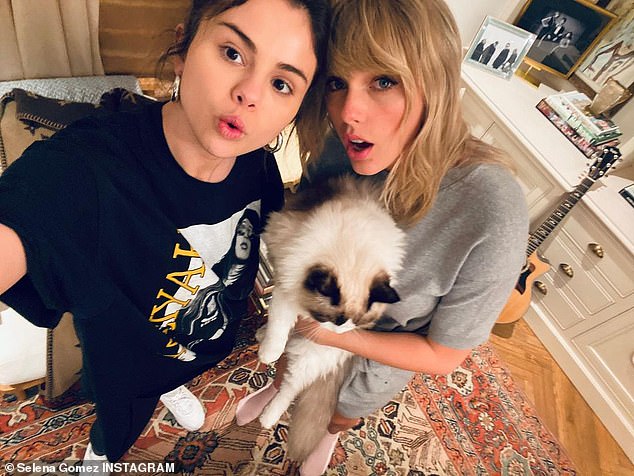 How Taylor Swift and Selena Gomez are Poised to Enter the Nine-Digit Club. hanh