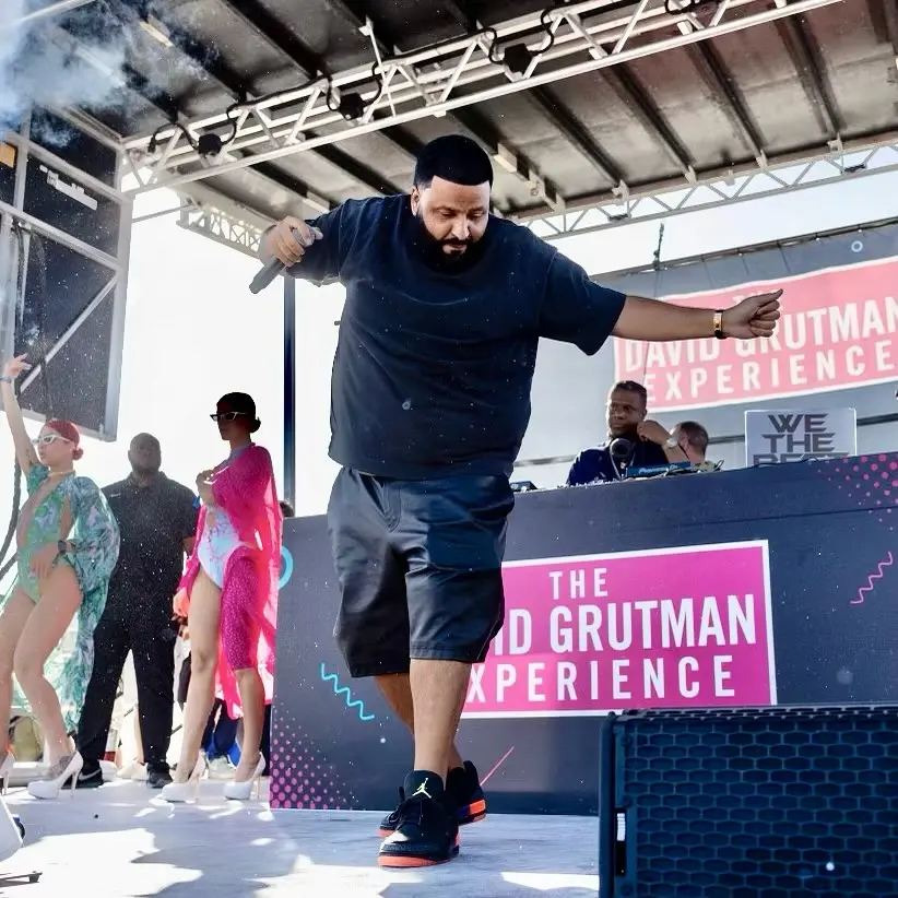 DJ Khaled Protected His Sneakers By Having His Bodyguard Carry It When He Rushed To Perform With Rick Ross