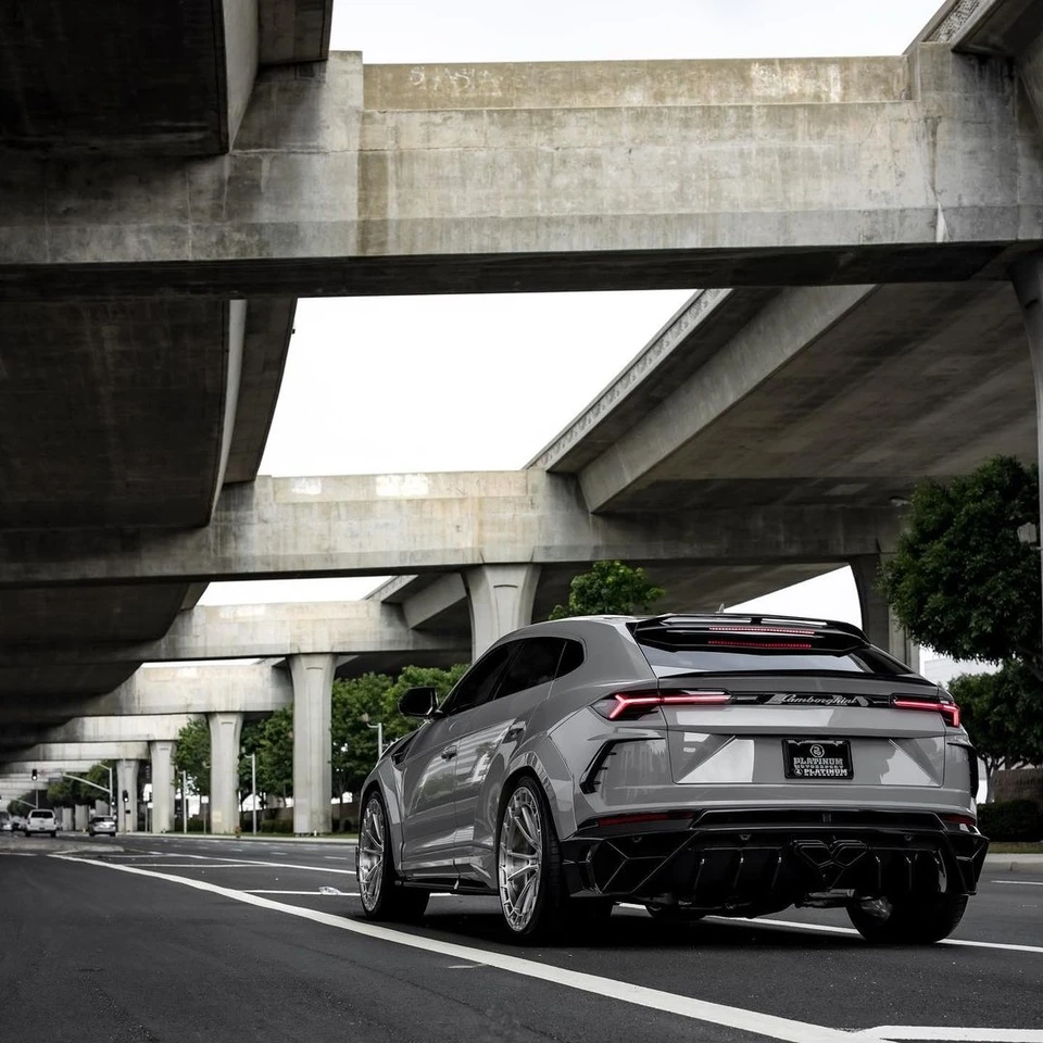 Kim Kardashian mua Lamborghini Urus do Mansory anh 6